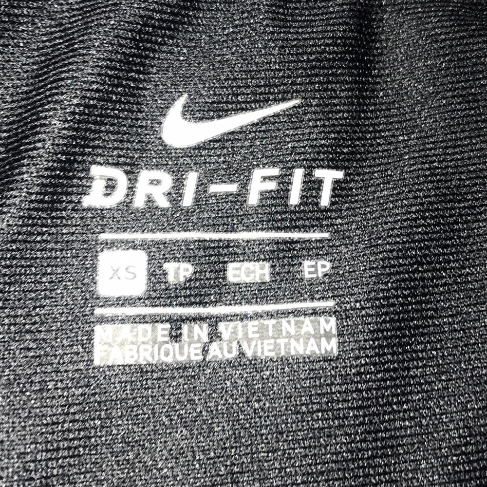 black nike shorts - Picture 3 of 3